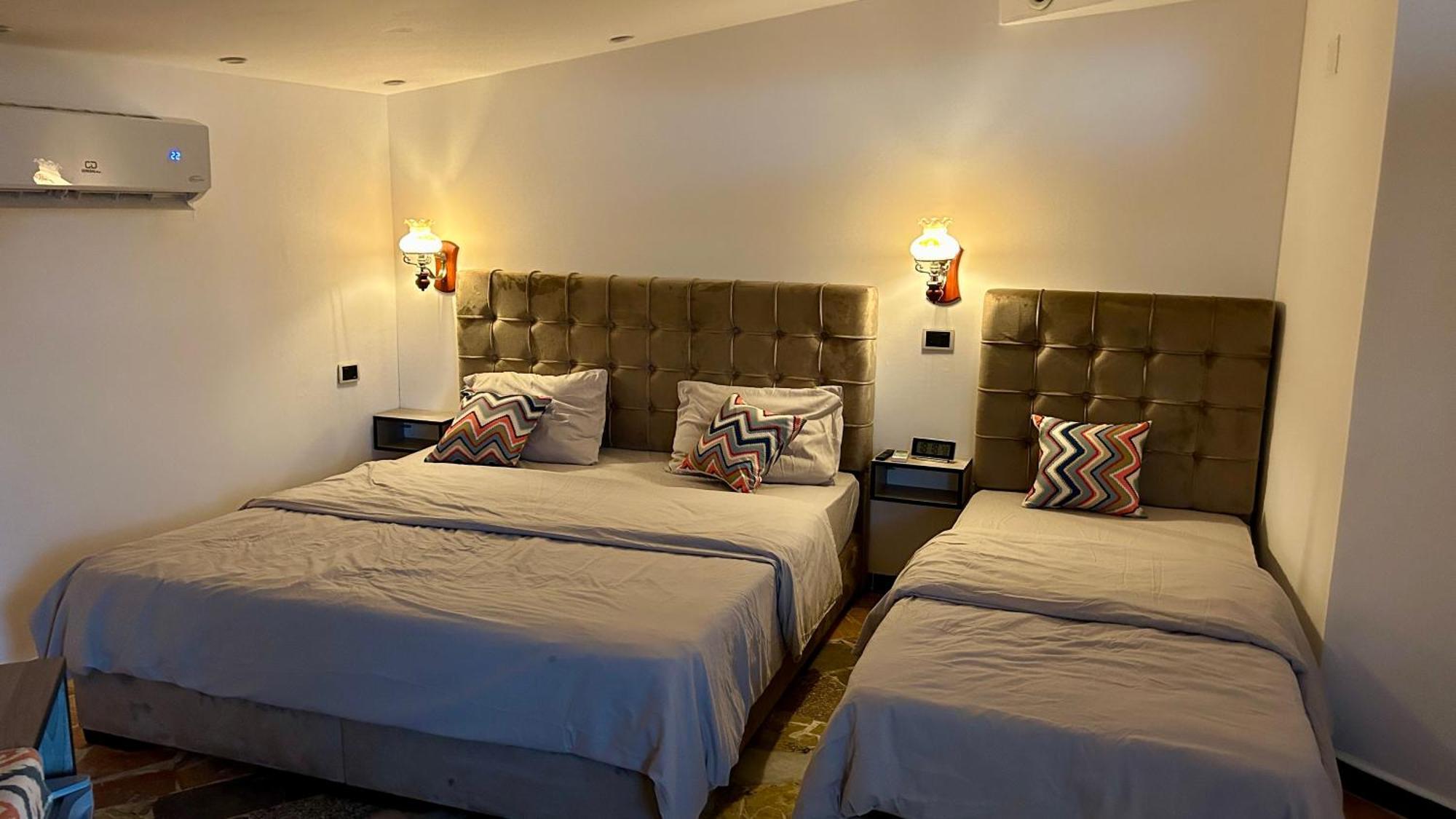 Celestia Boutique Inn - Boutique Stay Overlooking Jerash Ruins Jarash Room photo
