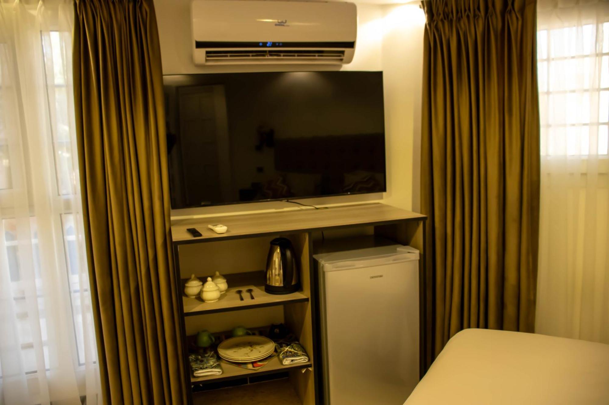 Celestia Boutique Inn - Boutique Stay Overlooking Jerash Ruins Jarash Exterior photo