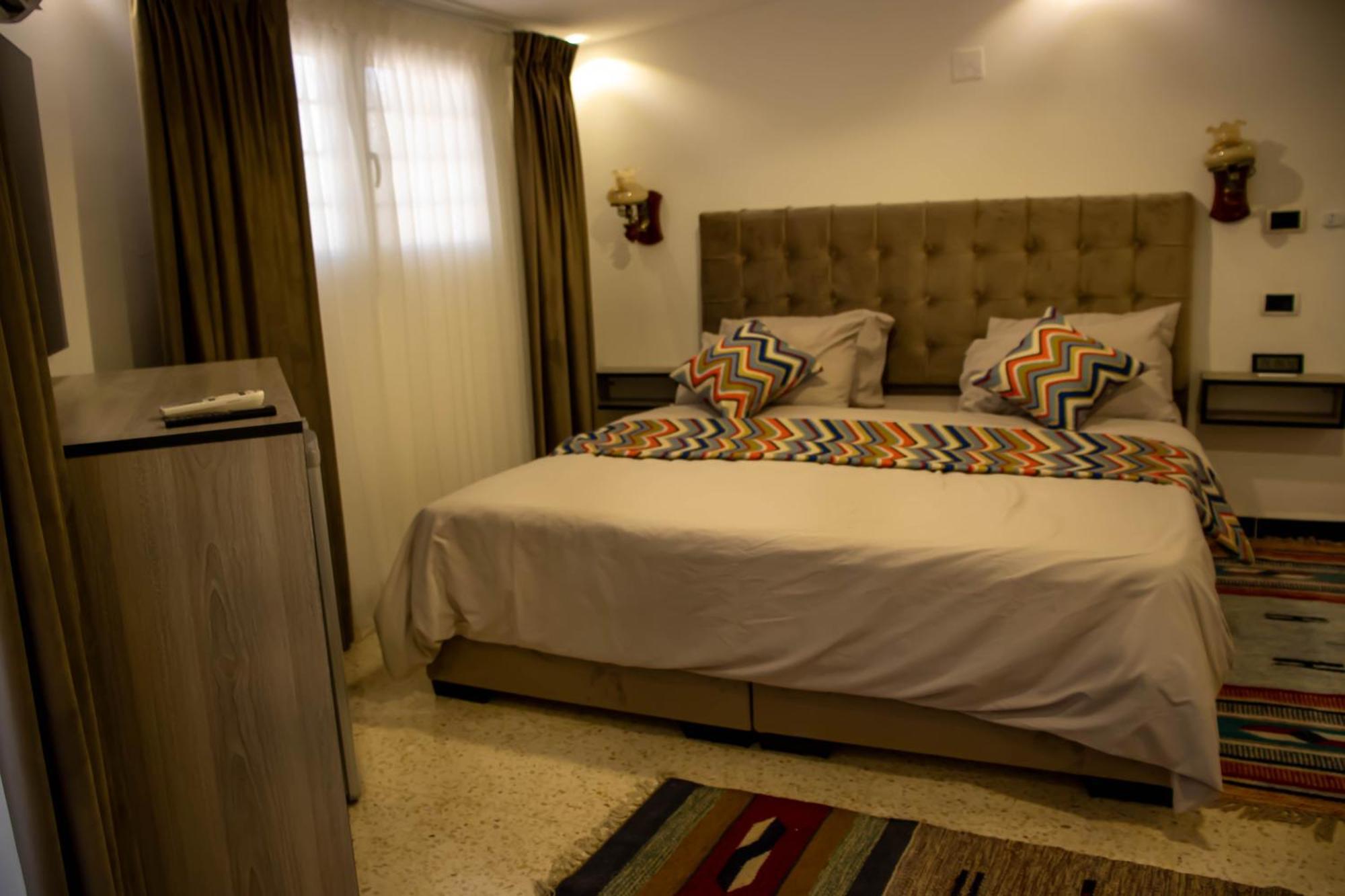 Celestia Boutique Inn - Boutique Stay Overlooking Jerash Ruins Jarash Exterior photo