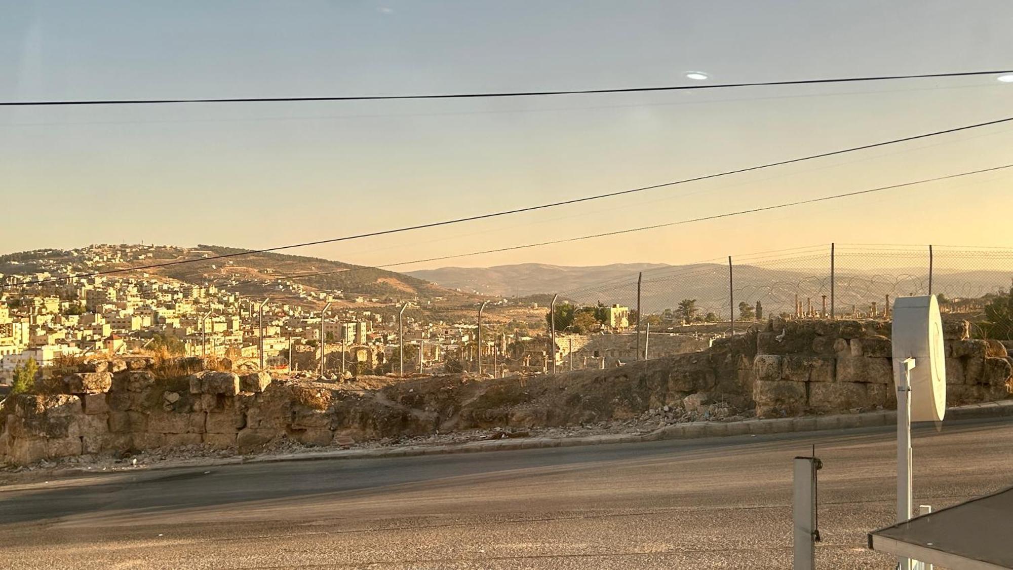 Celestia Boutique Inn - Boutique Stay Overlooking Jerash Ruins Jarash Exterior photo